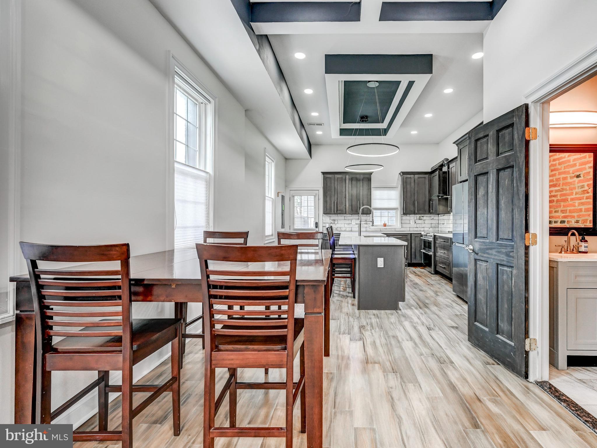 BUTCHERS HILL - Residential