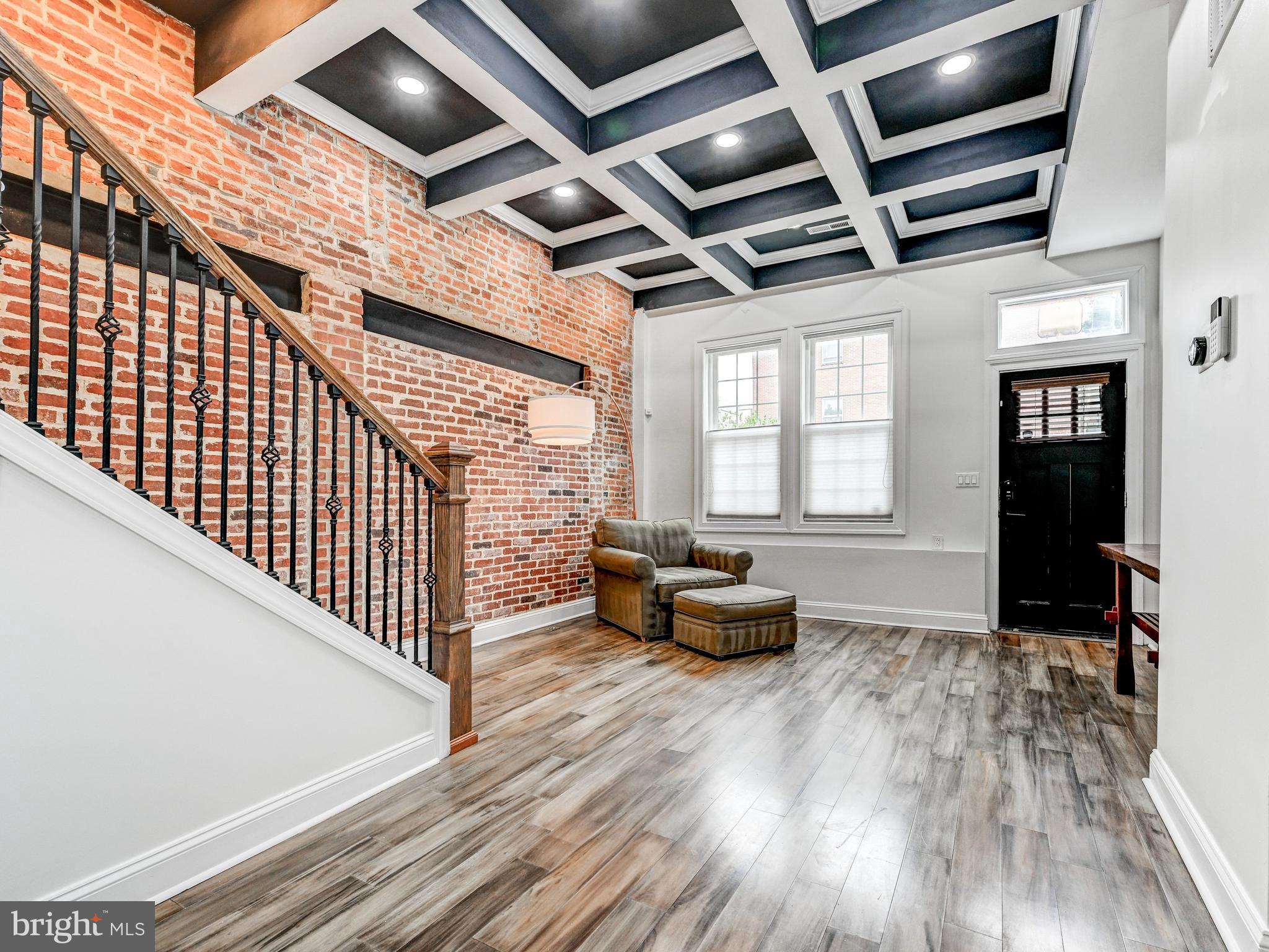 BUTCHERS HILL - Residential