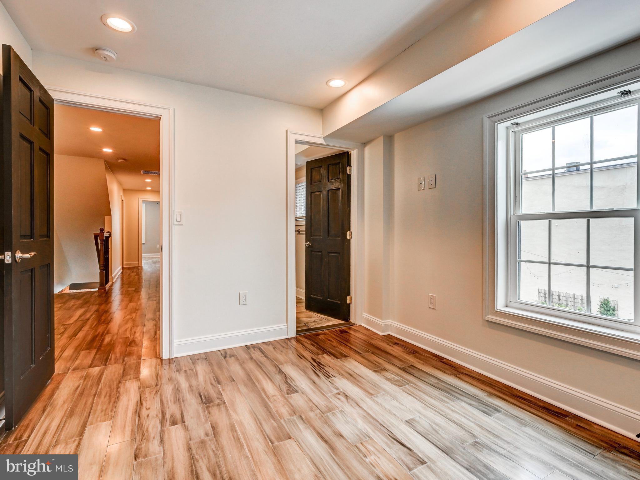 BUTCHERS HILL - Residential