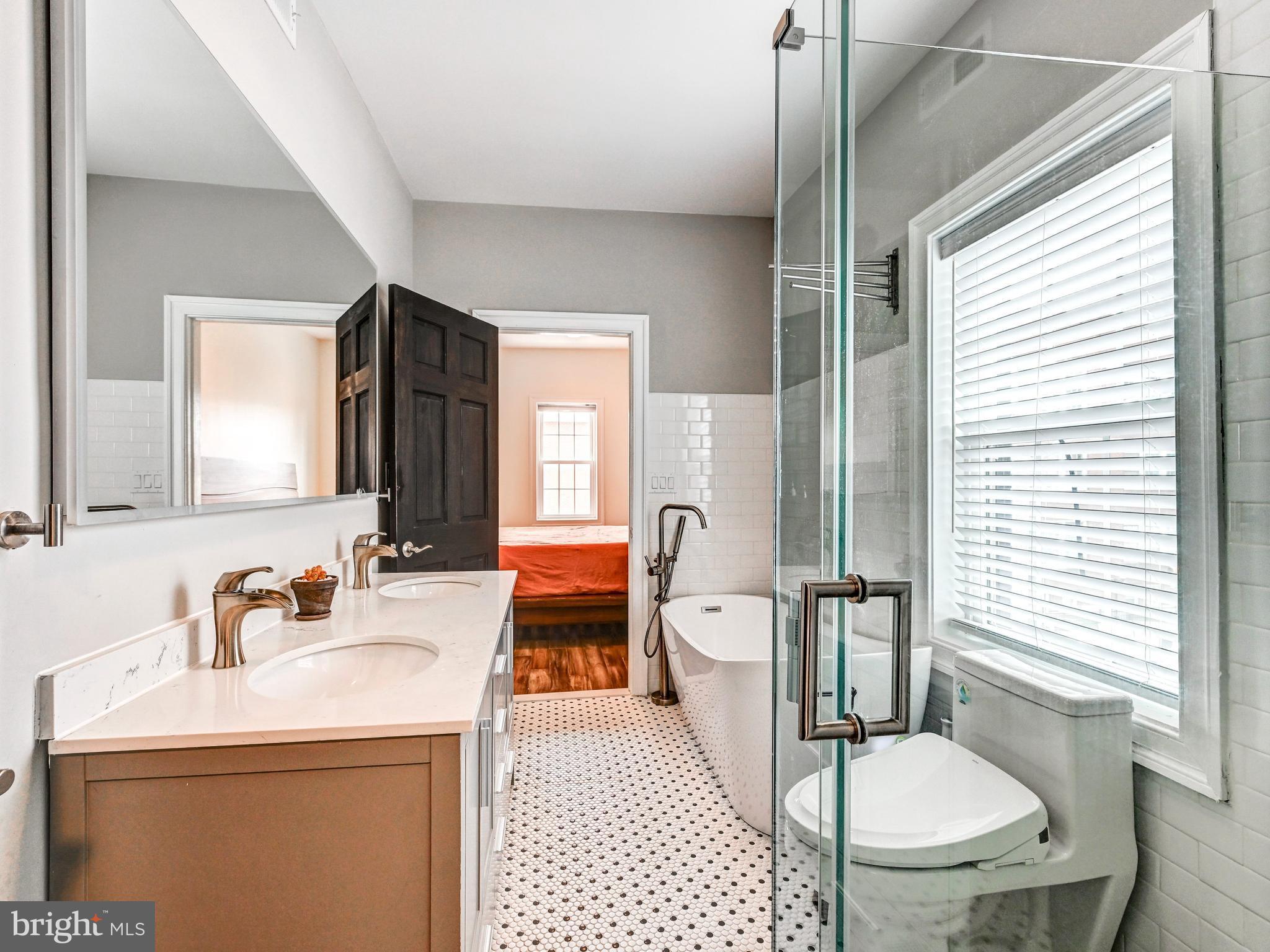 BUTCHERS HILL - Residential