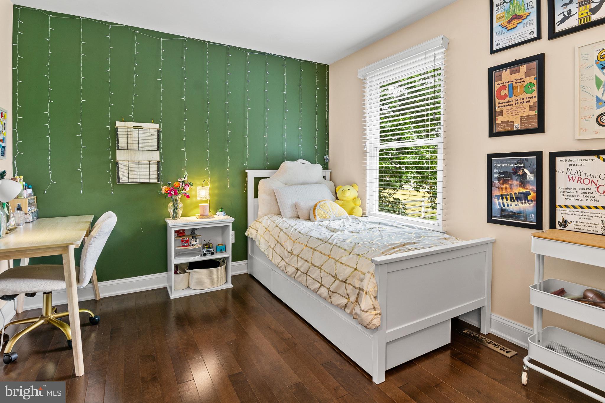 BRAMPTON HILLS - Residential