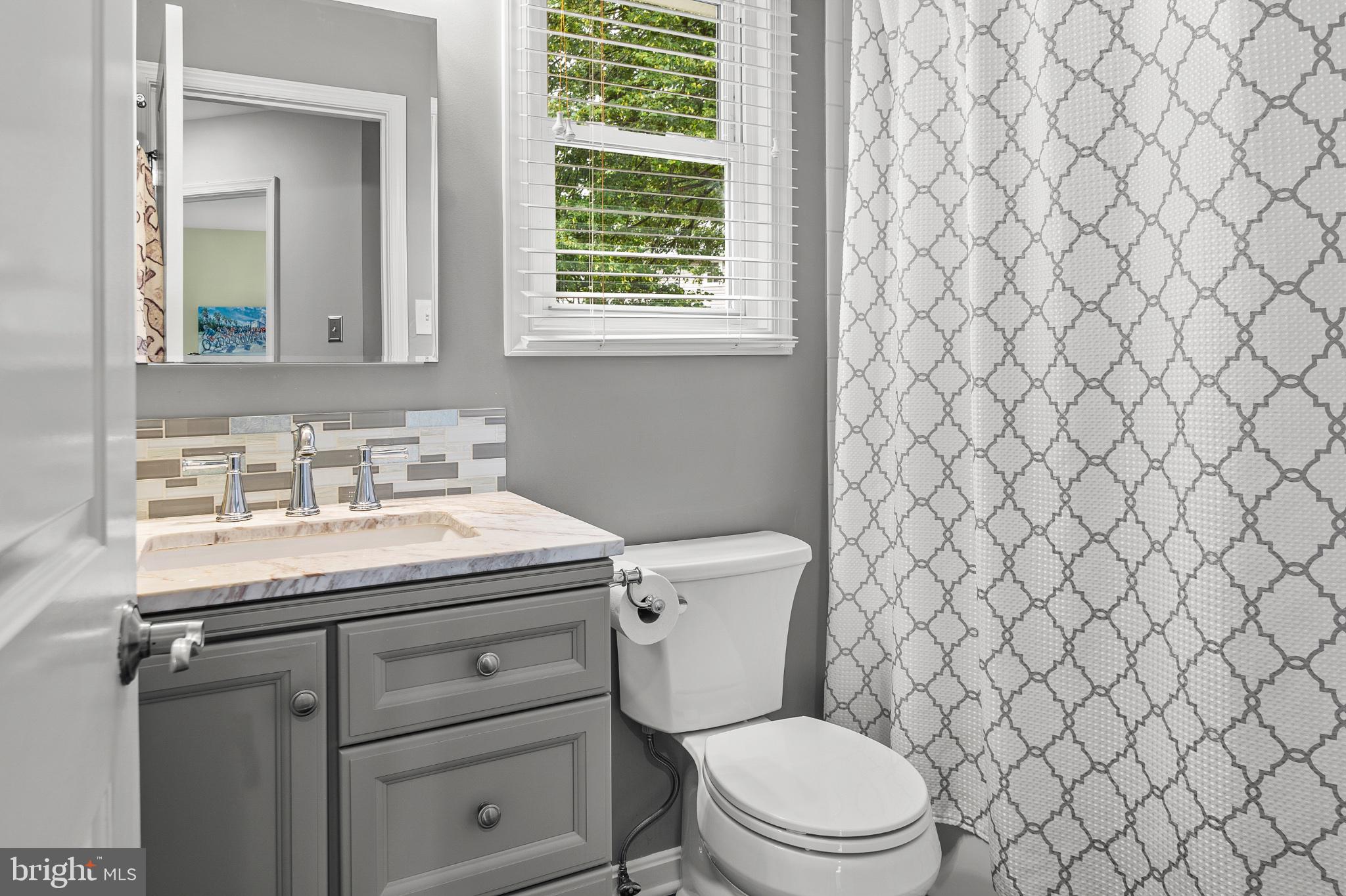 BRAMPTON HILLS - Residential