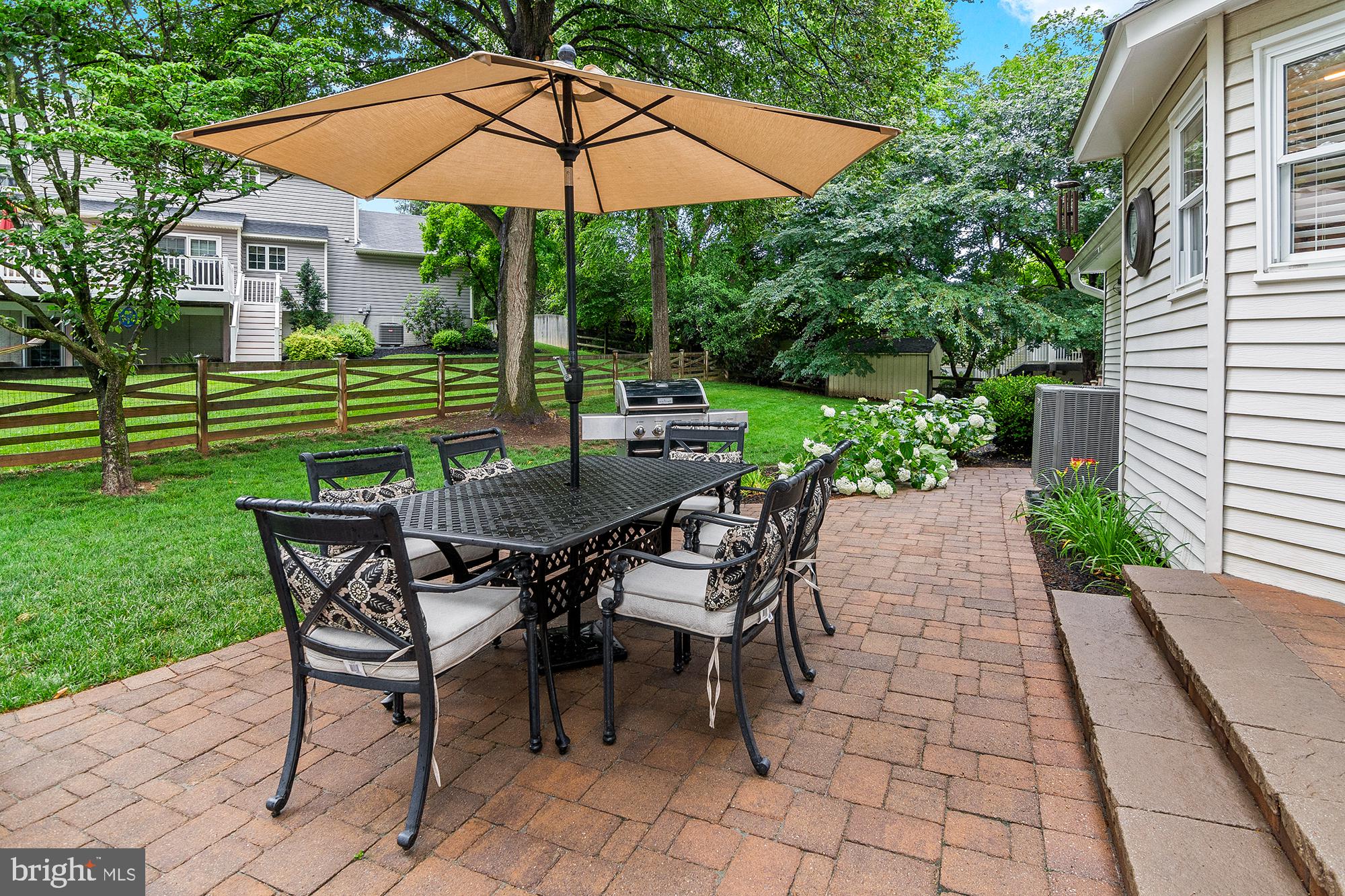BRAMPTON HILLS - Residential