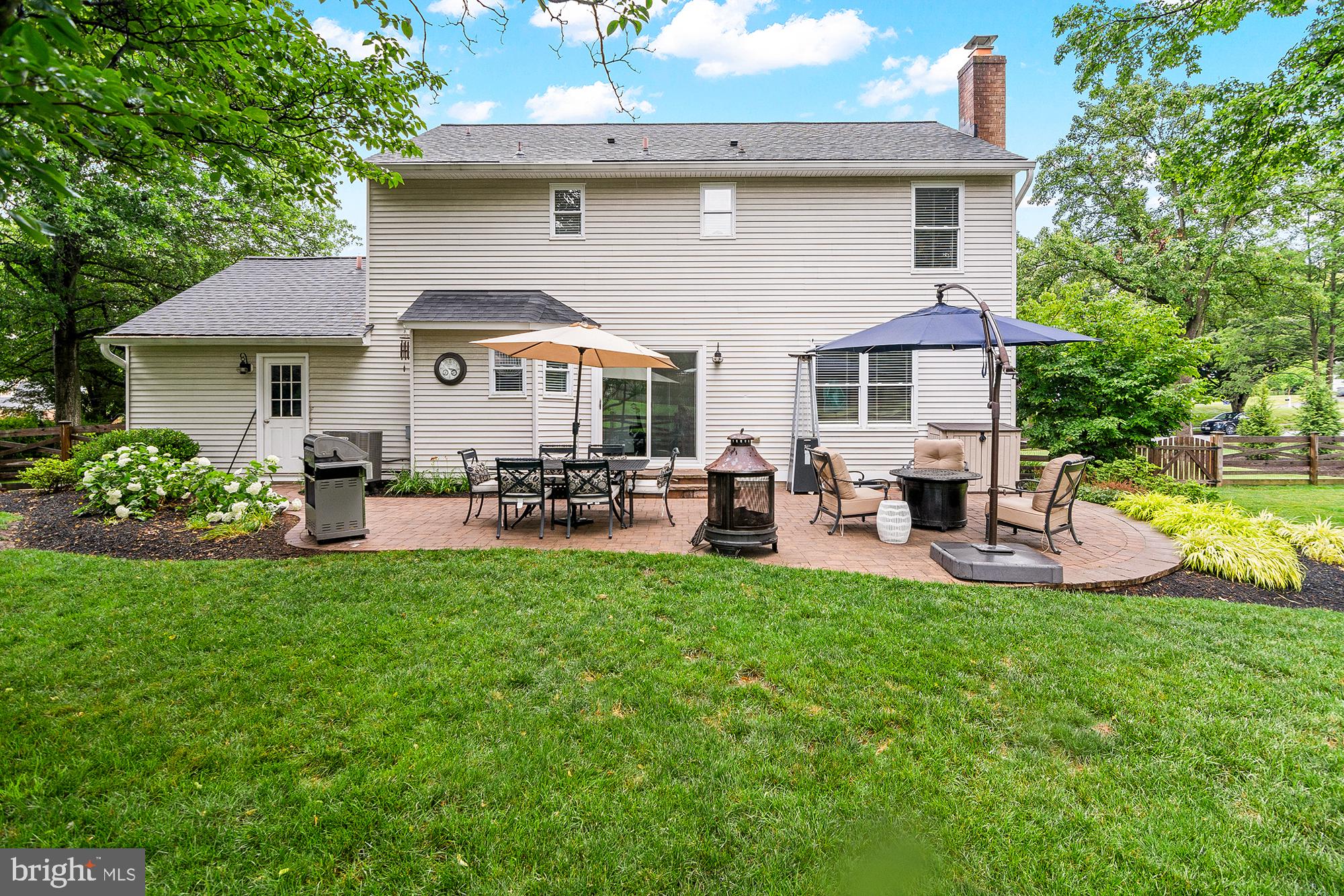 BRAMPTON HILLS - Residential