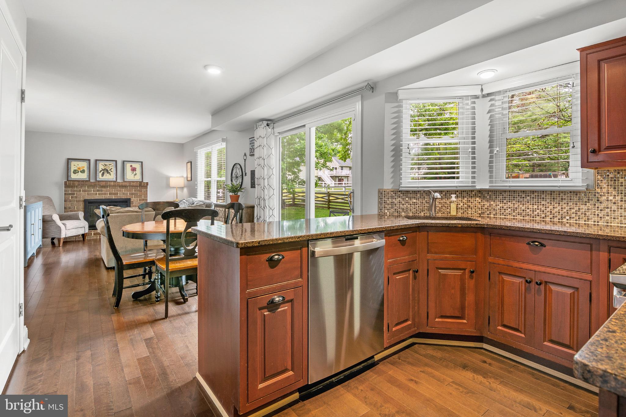 BRAMPTON HILLS - Residential