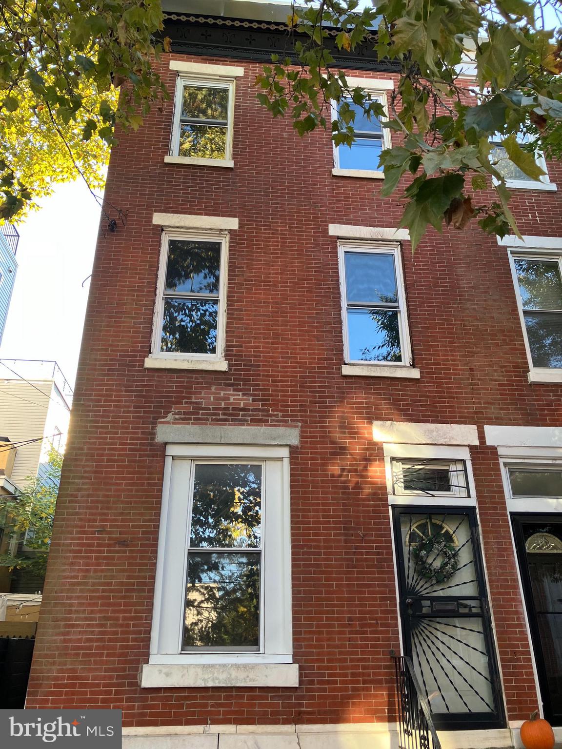 FAIRMOUNT - Residential