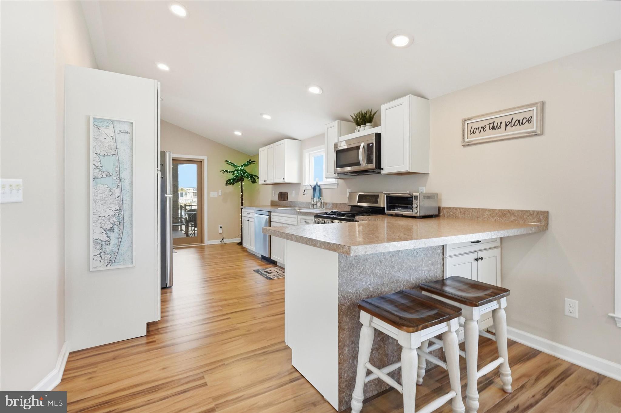 WEST BAY PARK - Residential