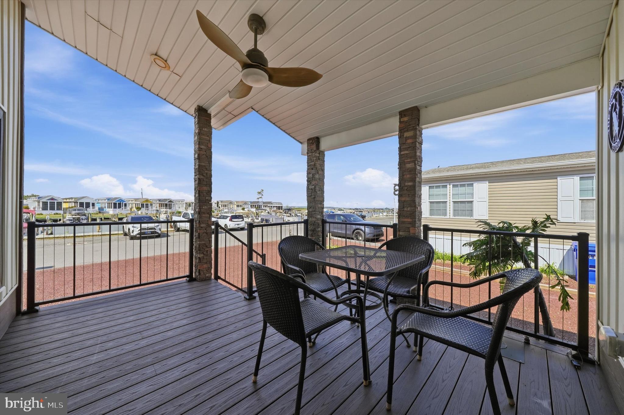 WEST BAY PARK - Residential