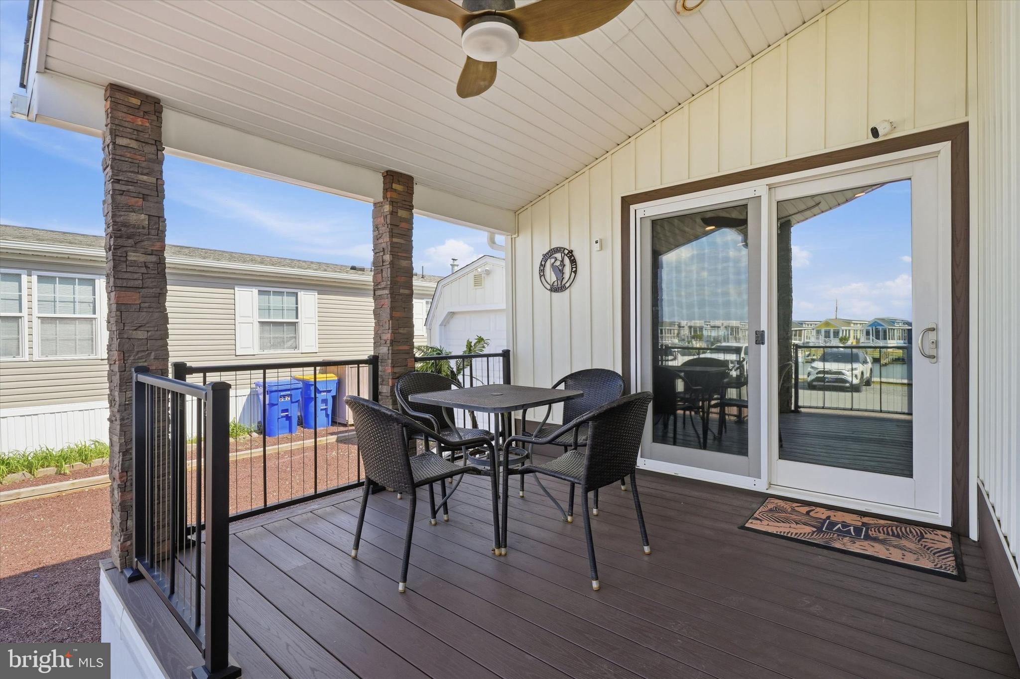 WEST BAY PARK - Residential
