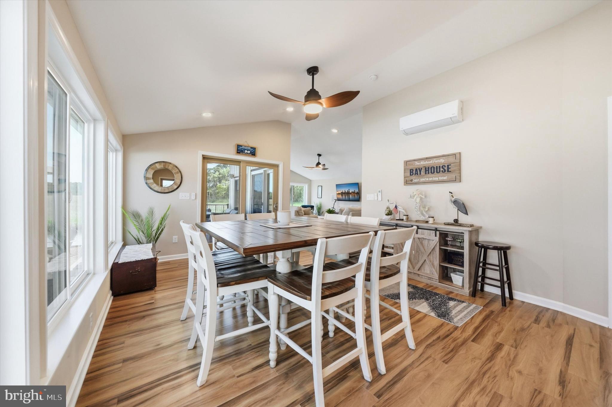 WEST BAY PARK - Residential