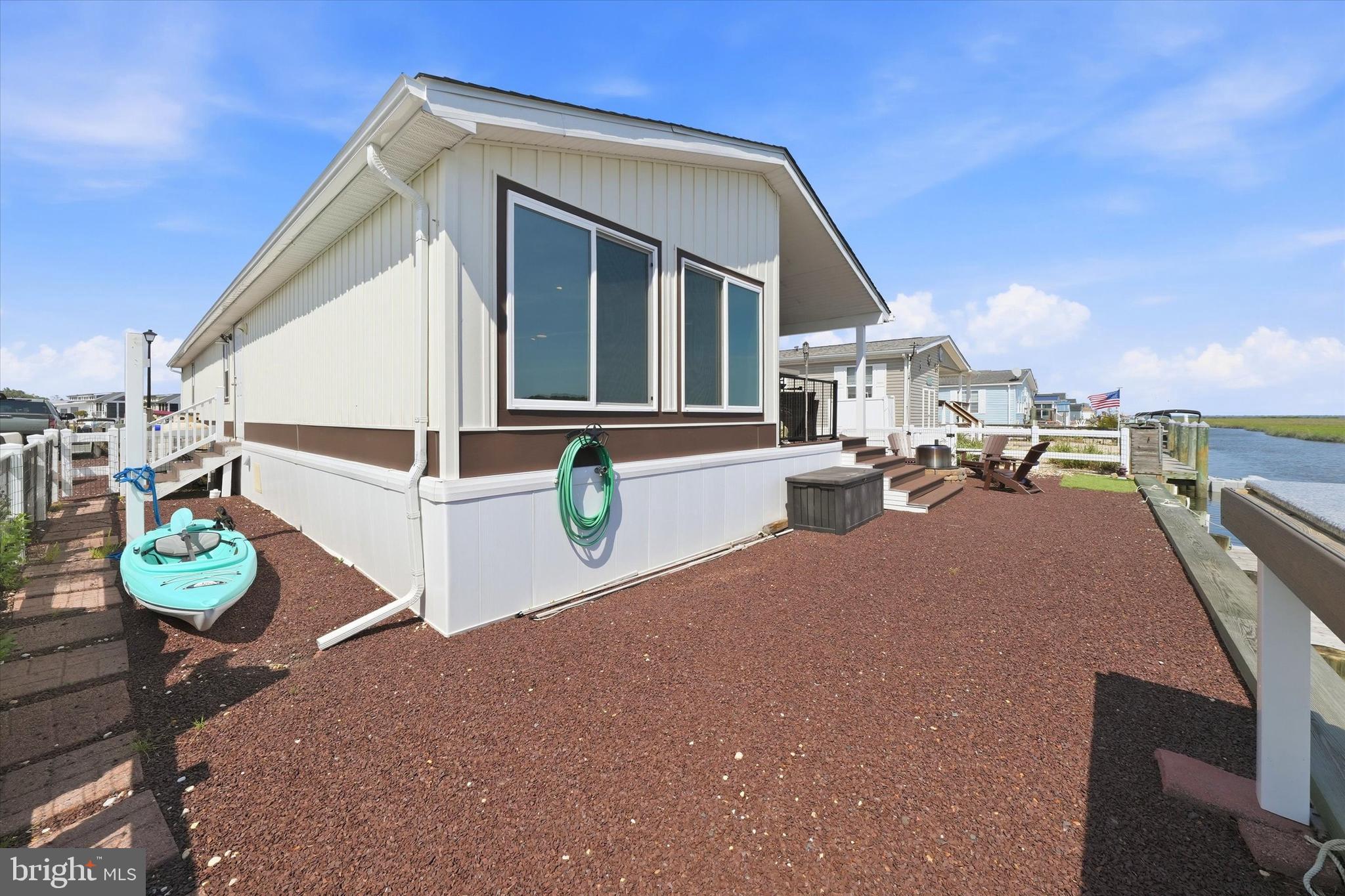 WEST BAY PARK - Residential