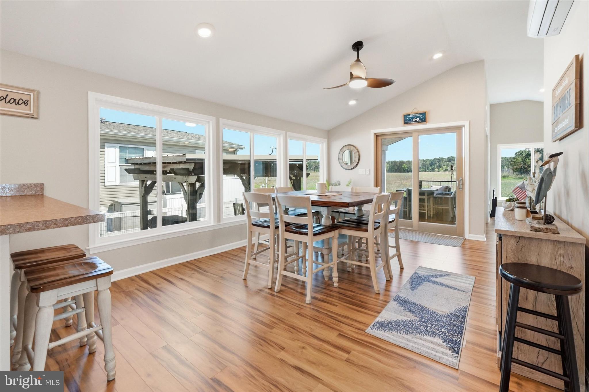 WEST BAY PARK - Residential
