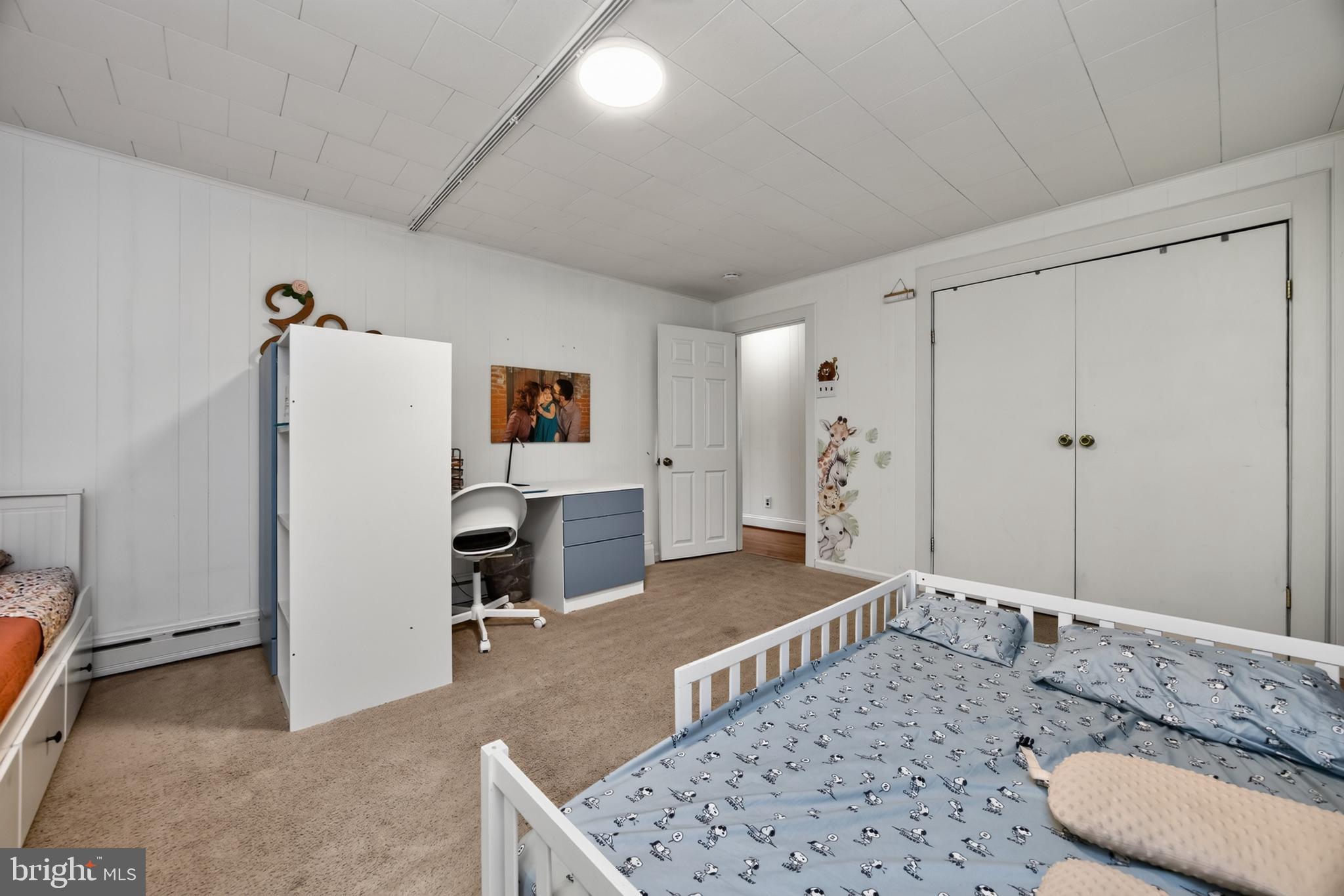 SPRING MOUNT - Residential