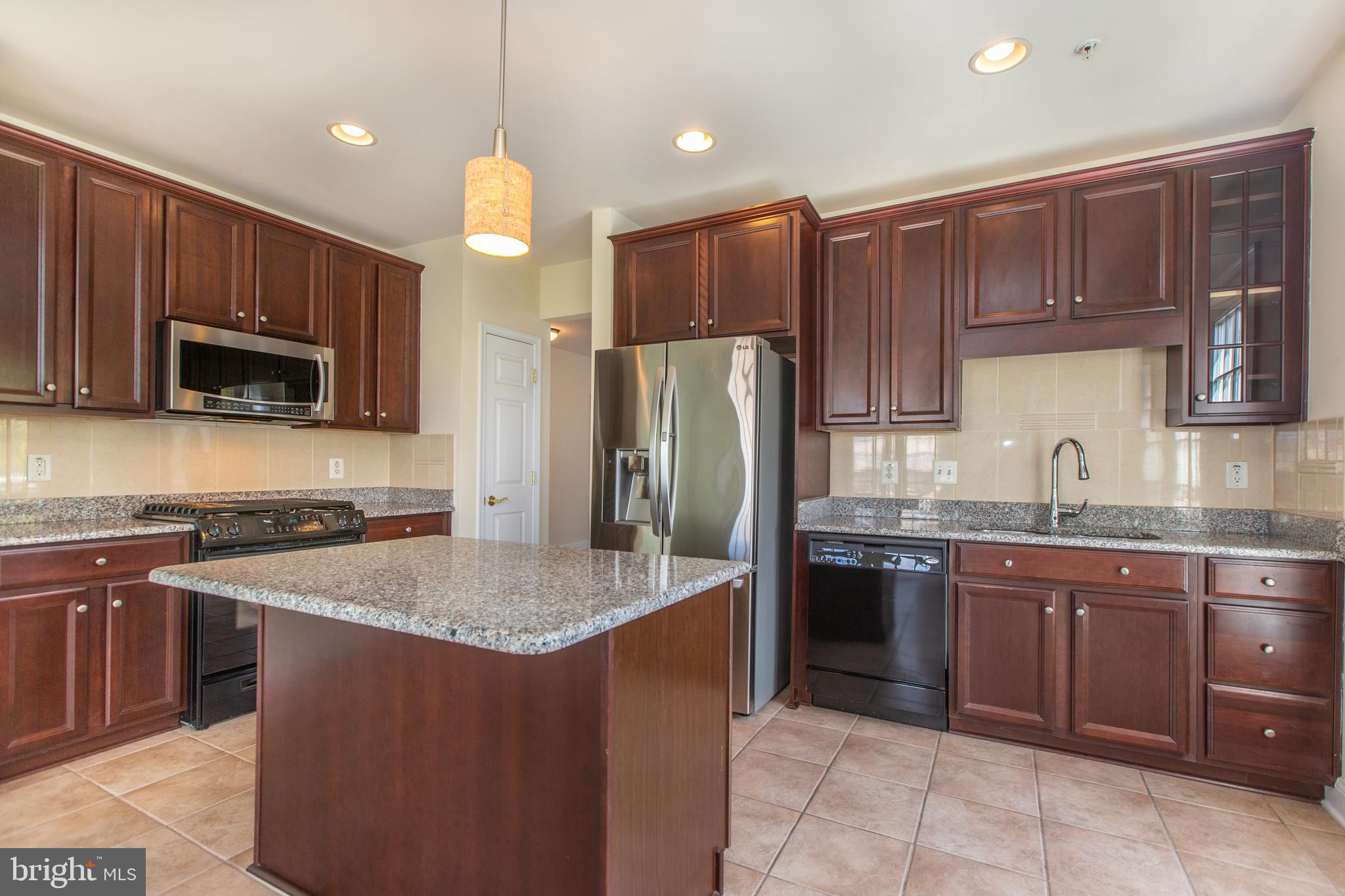 KING FARM IRVINGTON - Residential Lease