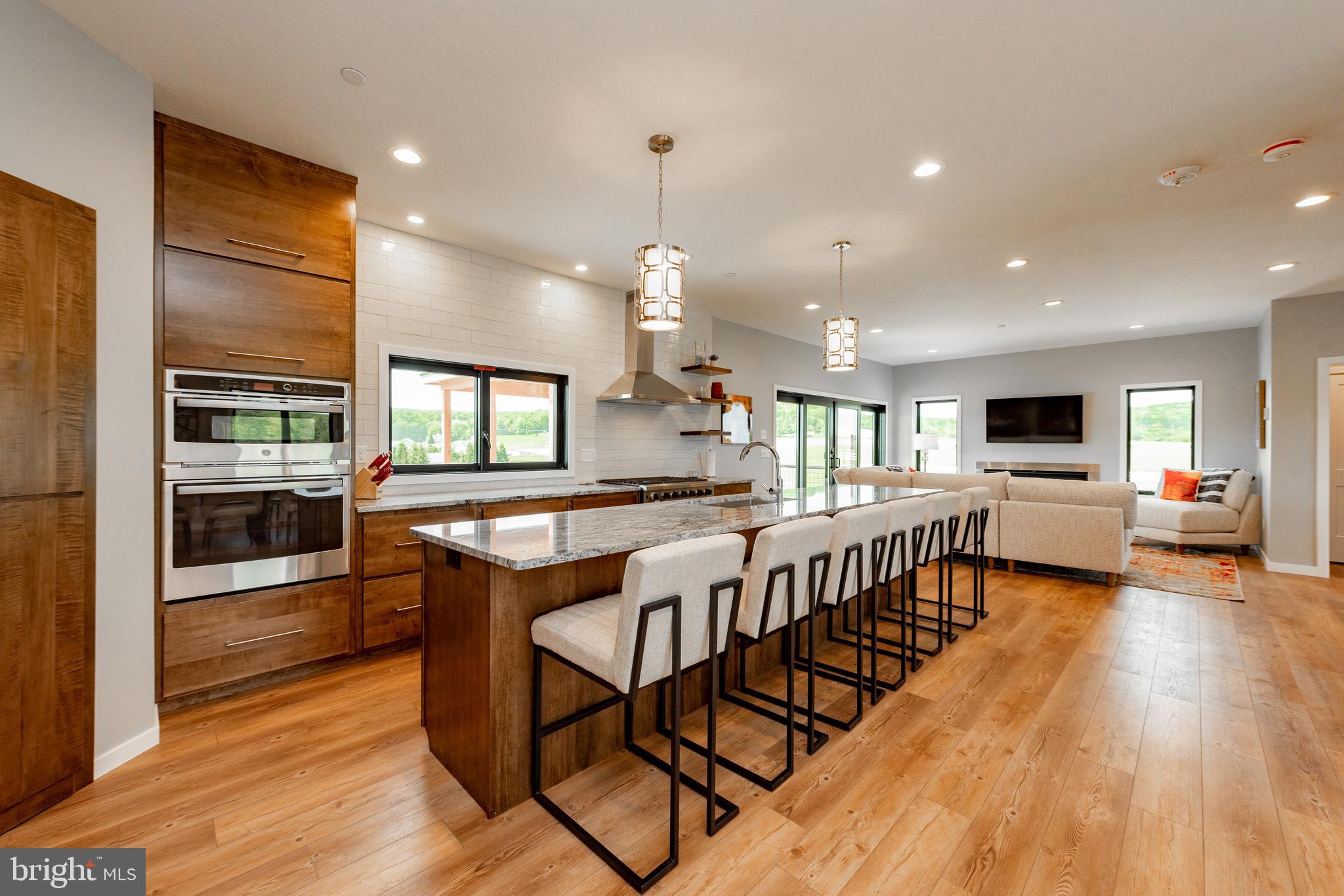 MISTY MEADOWS WTFRNT GRN - Residential