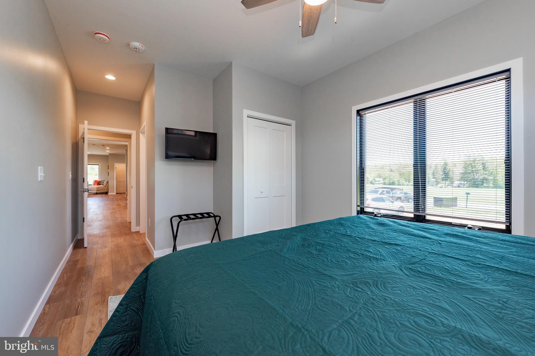 MISTY MEADOWS WTFRNT GRN - Residential