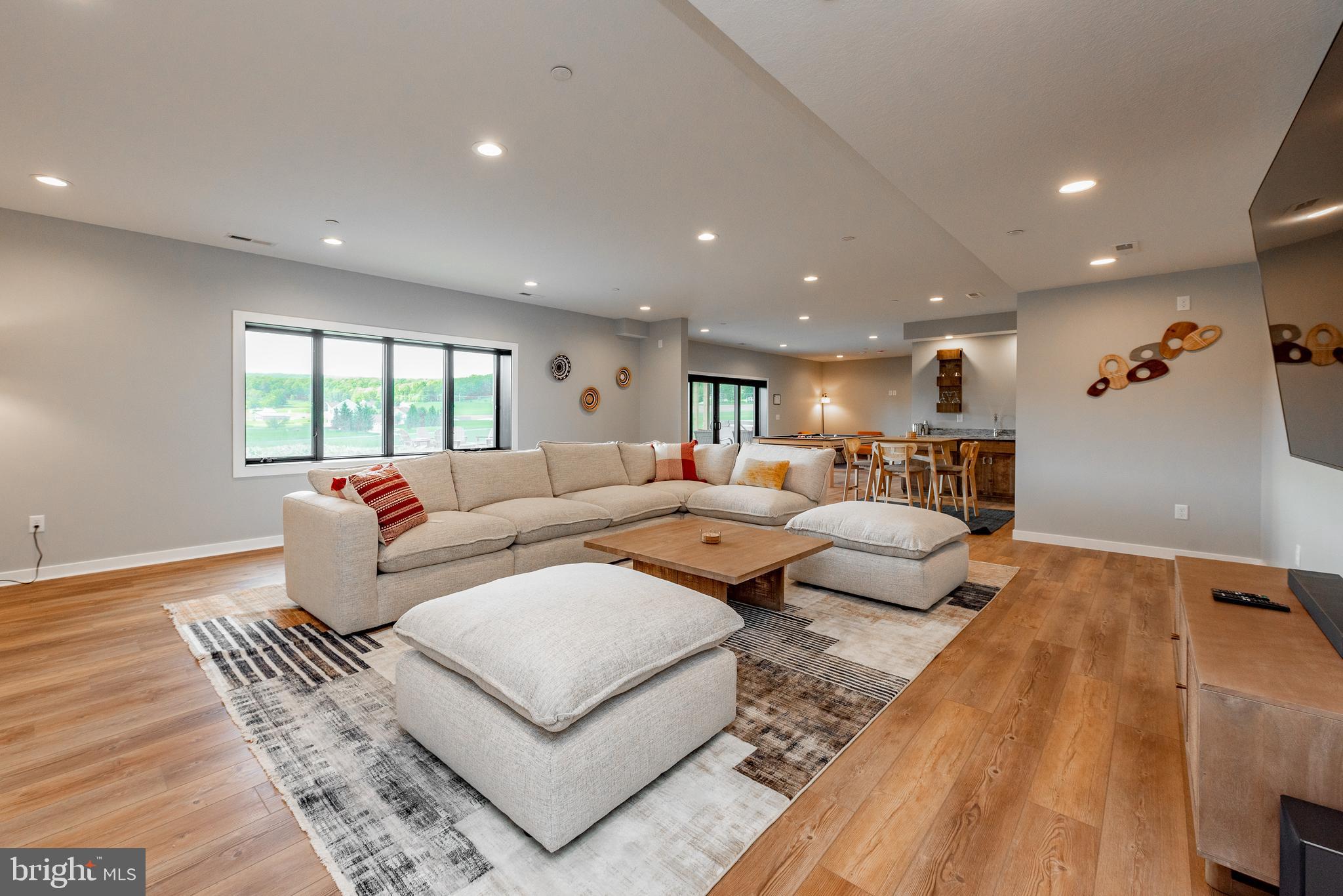 MISTY MEADOWS WTFRNT GRN - Residential