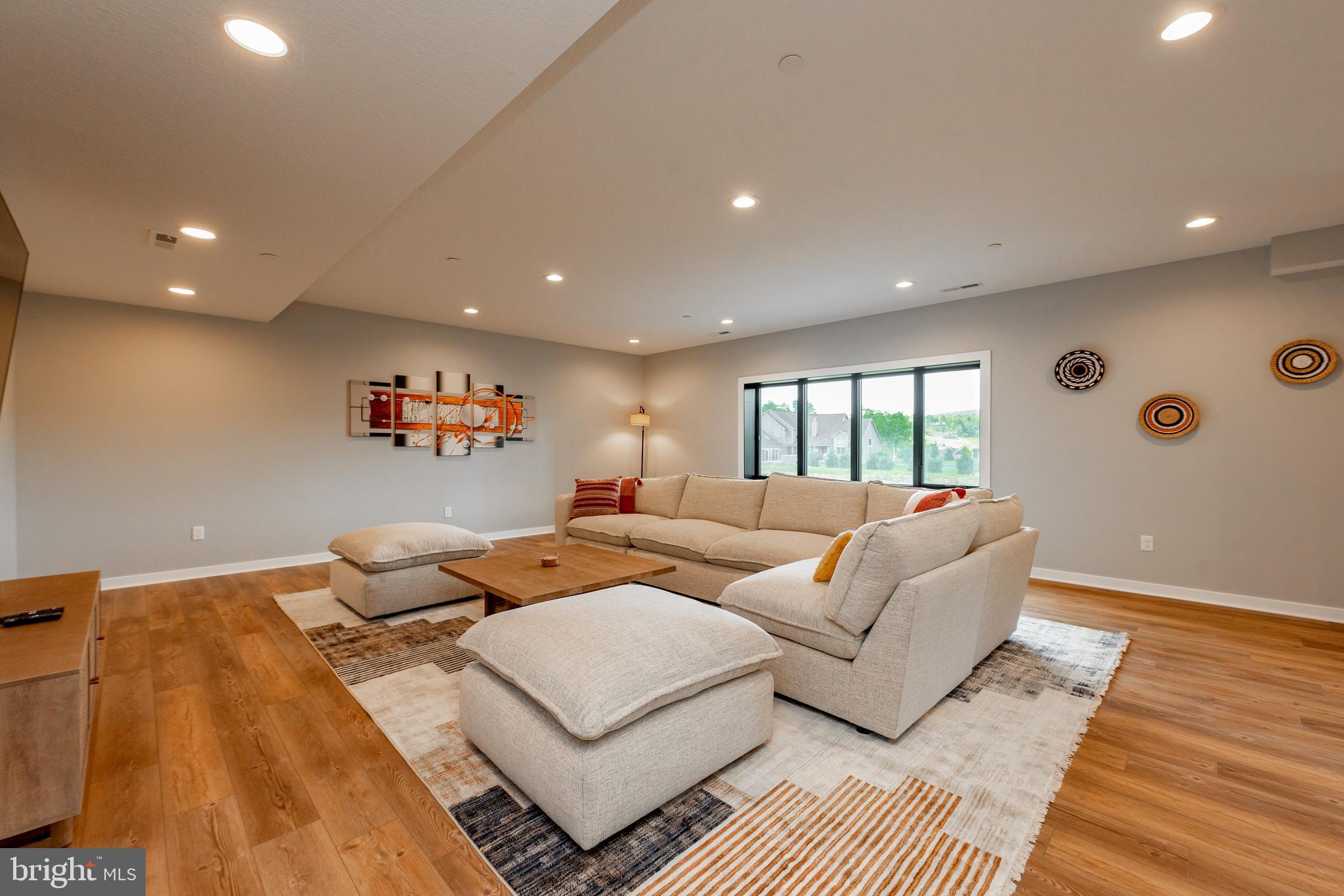 MISTY MEADOWS WTFRNT GRN - Residential