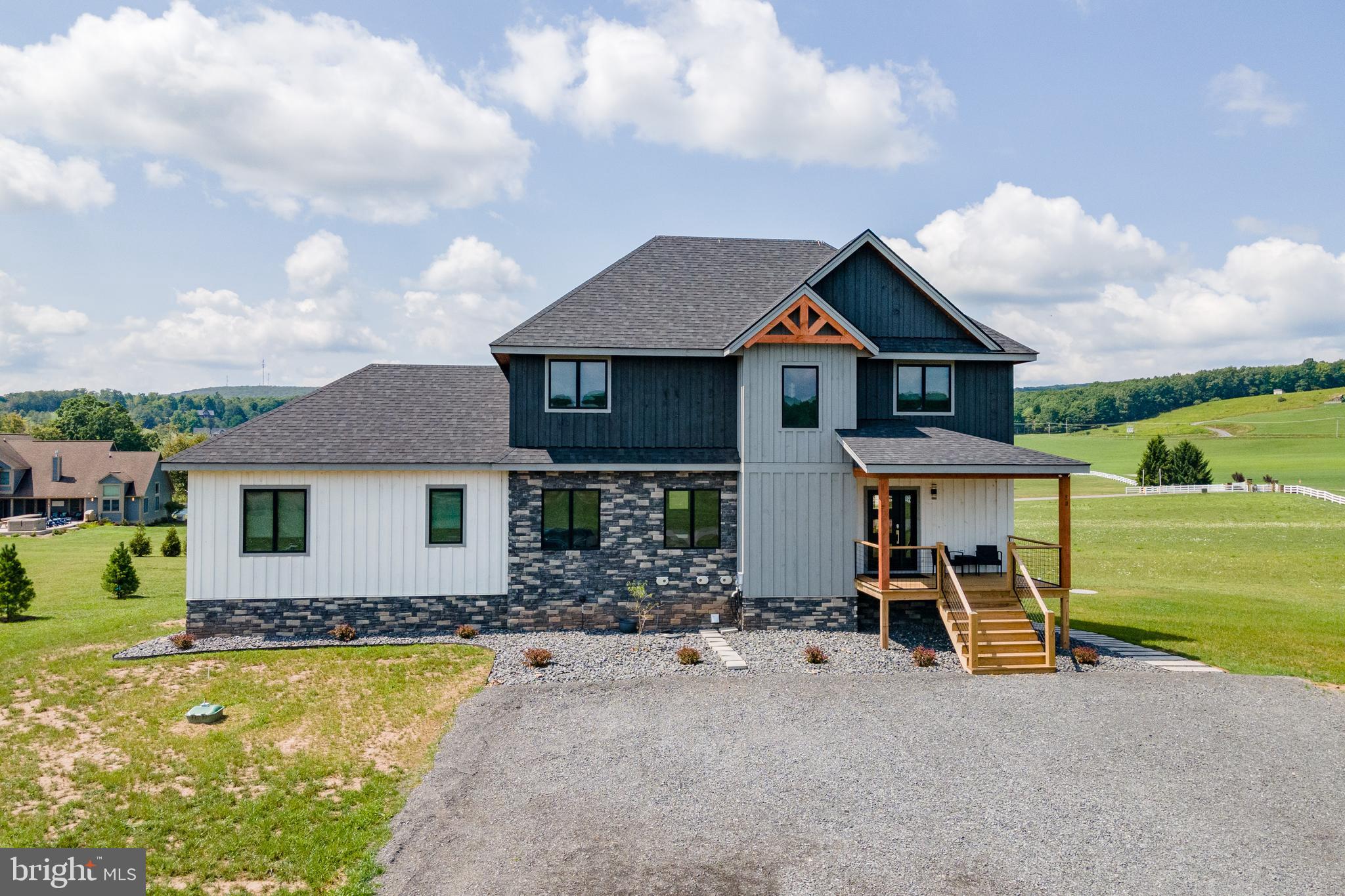 MISTY MEADOWS WTFRNT GRN - Residential