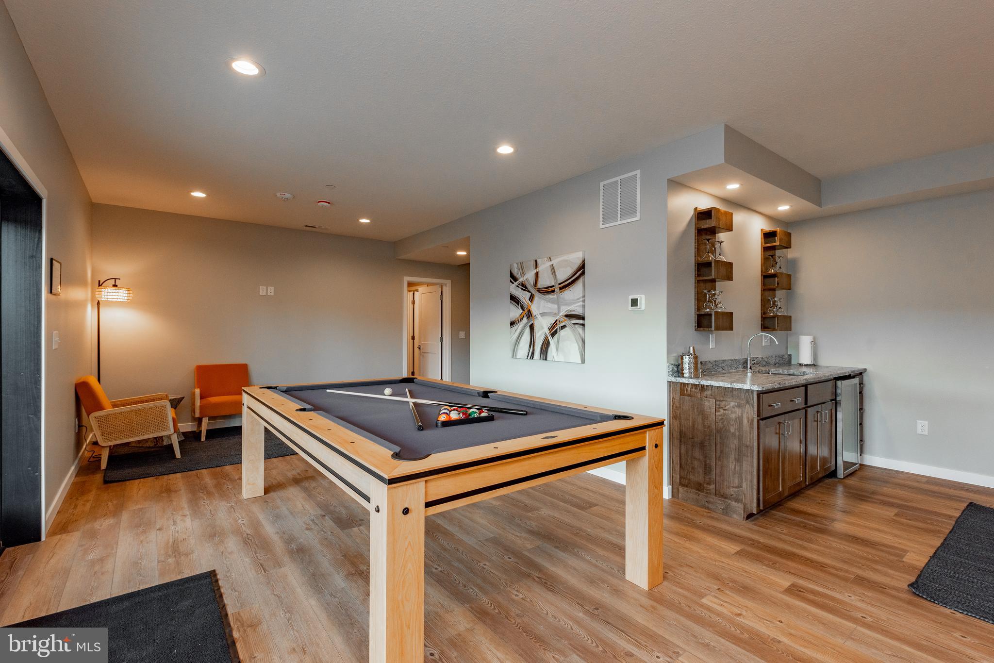 MISTY MEADOWS WTFRNT GRN - Residential