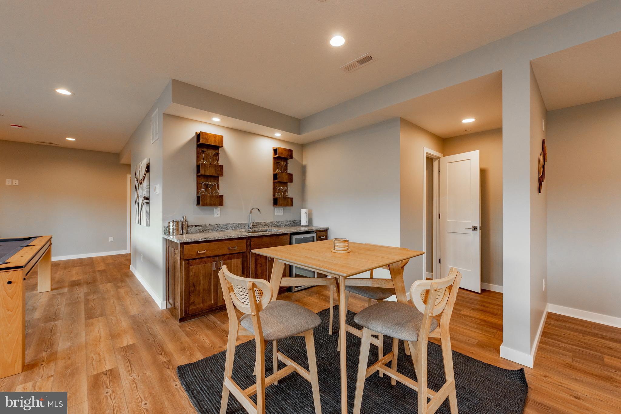 MISTY MEADOWS WTFRNT GRN - Residential