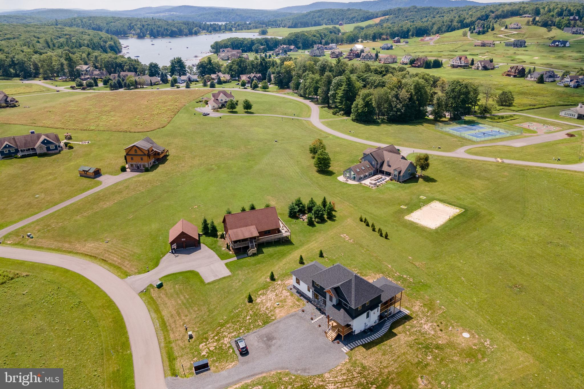 MISTY MEADOWS WTFRNT GRN - Residential
