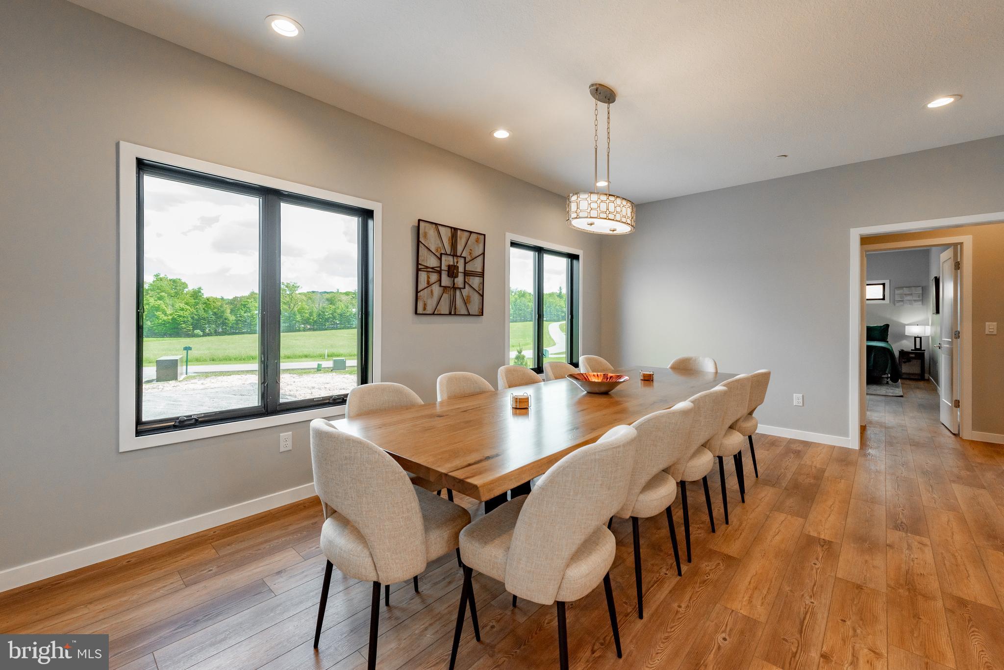 MISTY MEADOWS WTFRNT GRN - Residential