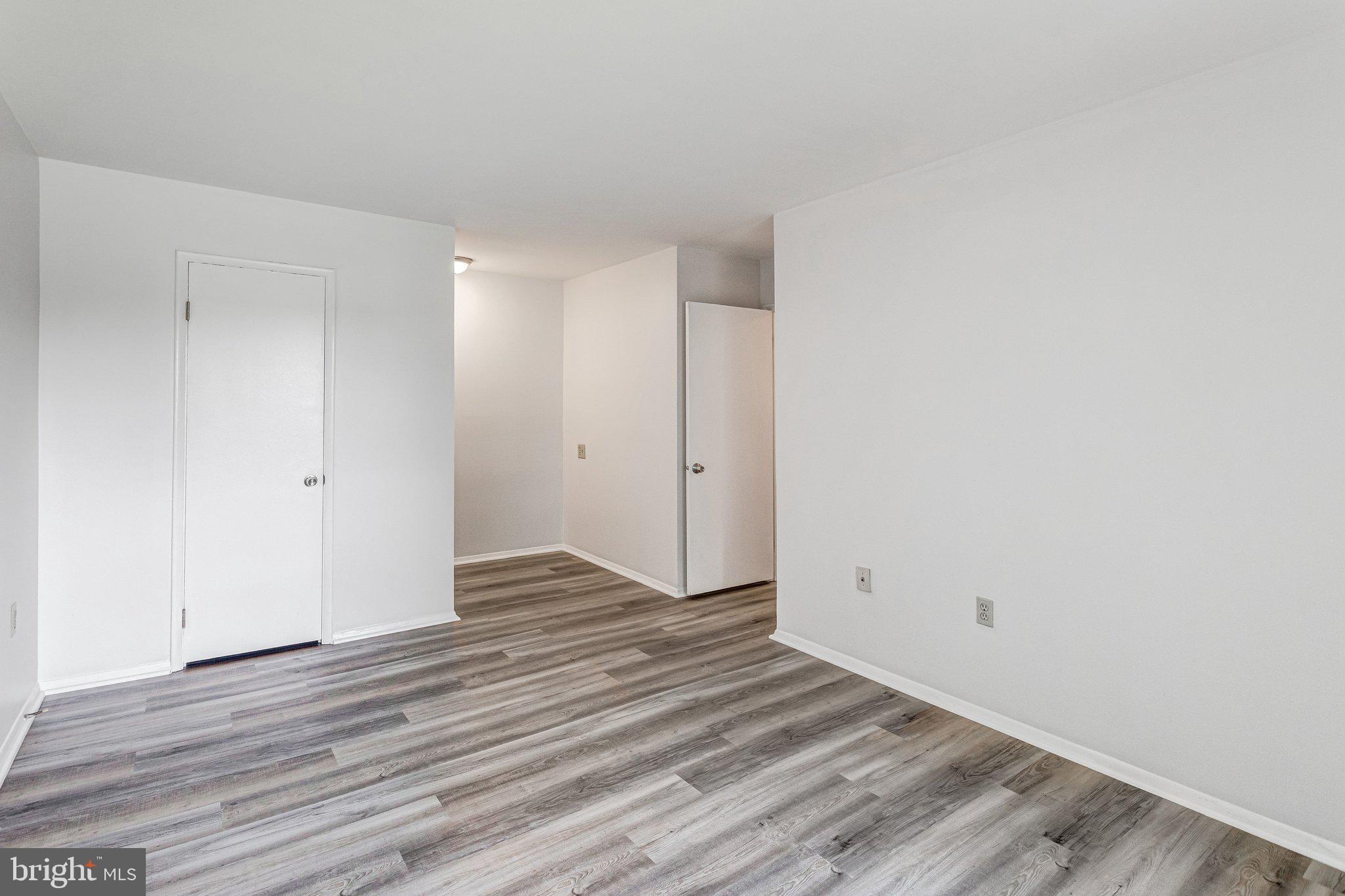 OCCOQUAN RIDGE CONDO - Residential