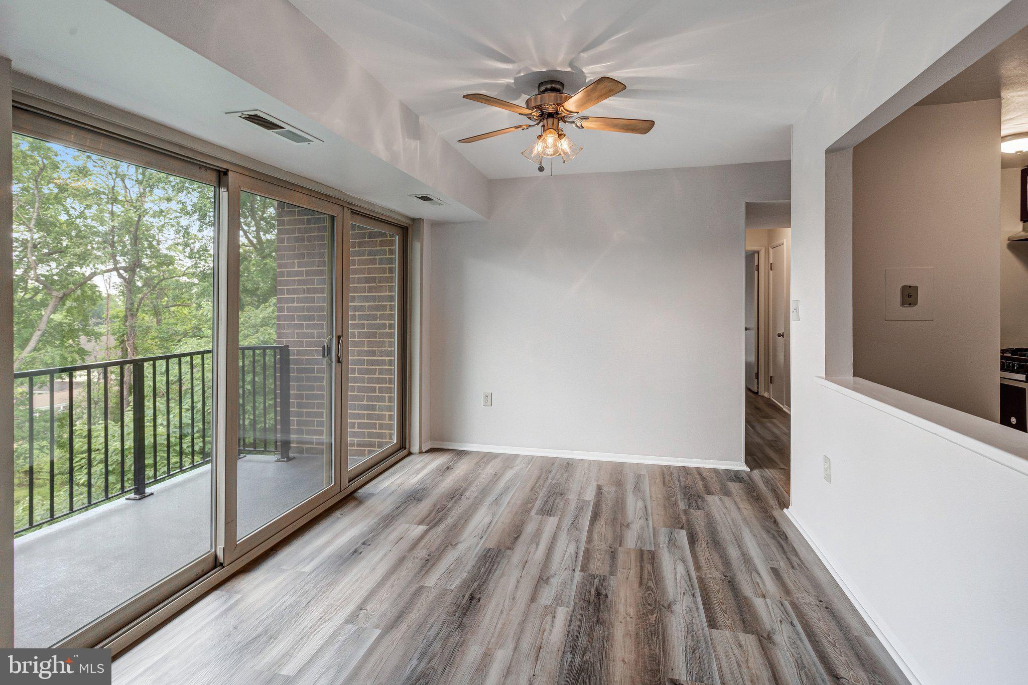 OCCOQUAN RIDGE CONDO - Residential