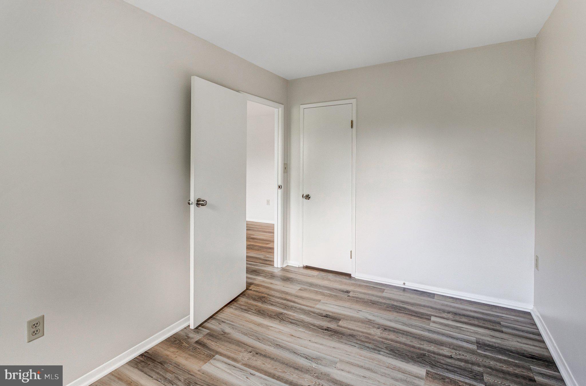 OCCOQUAN RIDGE CONDO - Residential