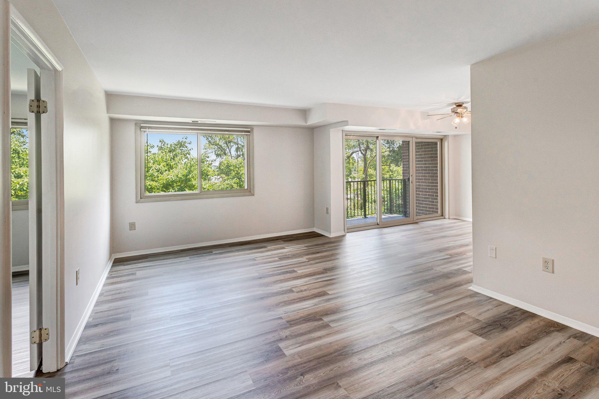 OCCOQUAN RIDGE CONDO - Residential