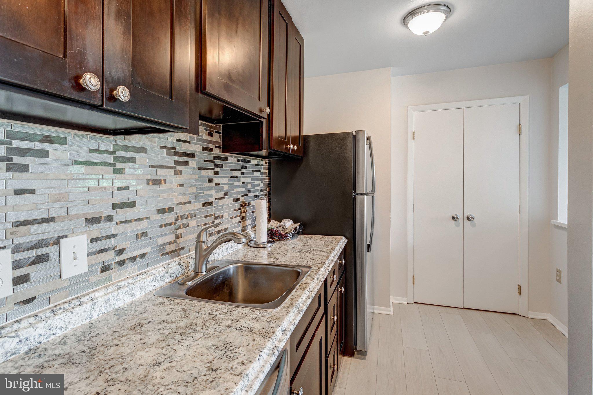 OCCOQUAN RIDGE CONDO - Residential