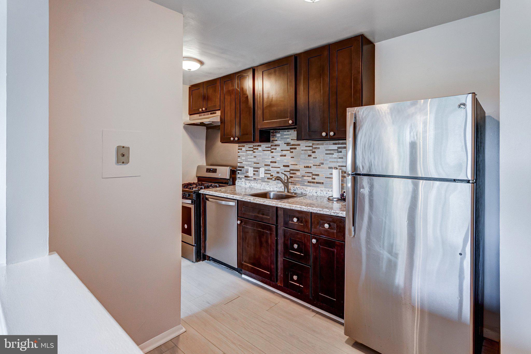 OCCOQUAN RIDGE CONDO - Residential