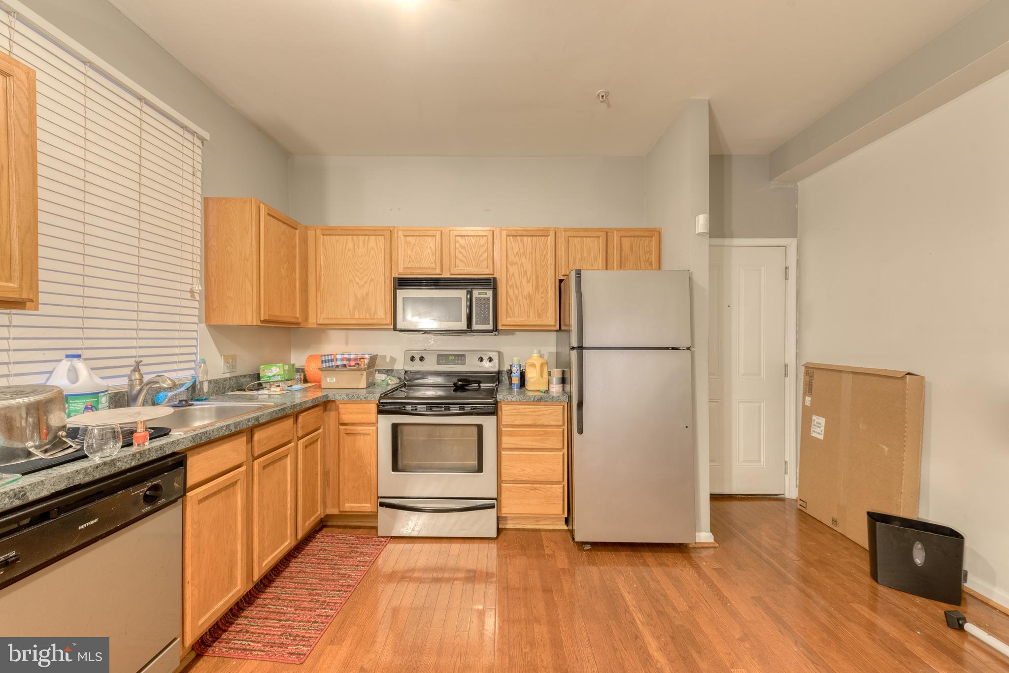 MOUNT VERNON PLACE HISTORIC DISTRICT - Residential Lease
