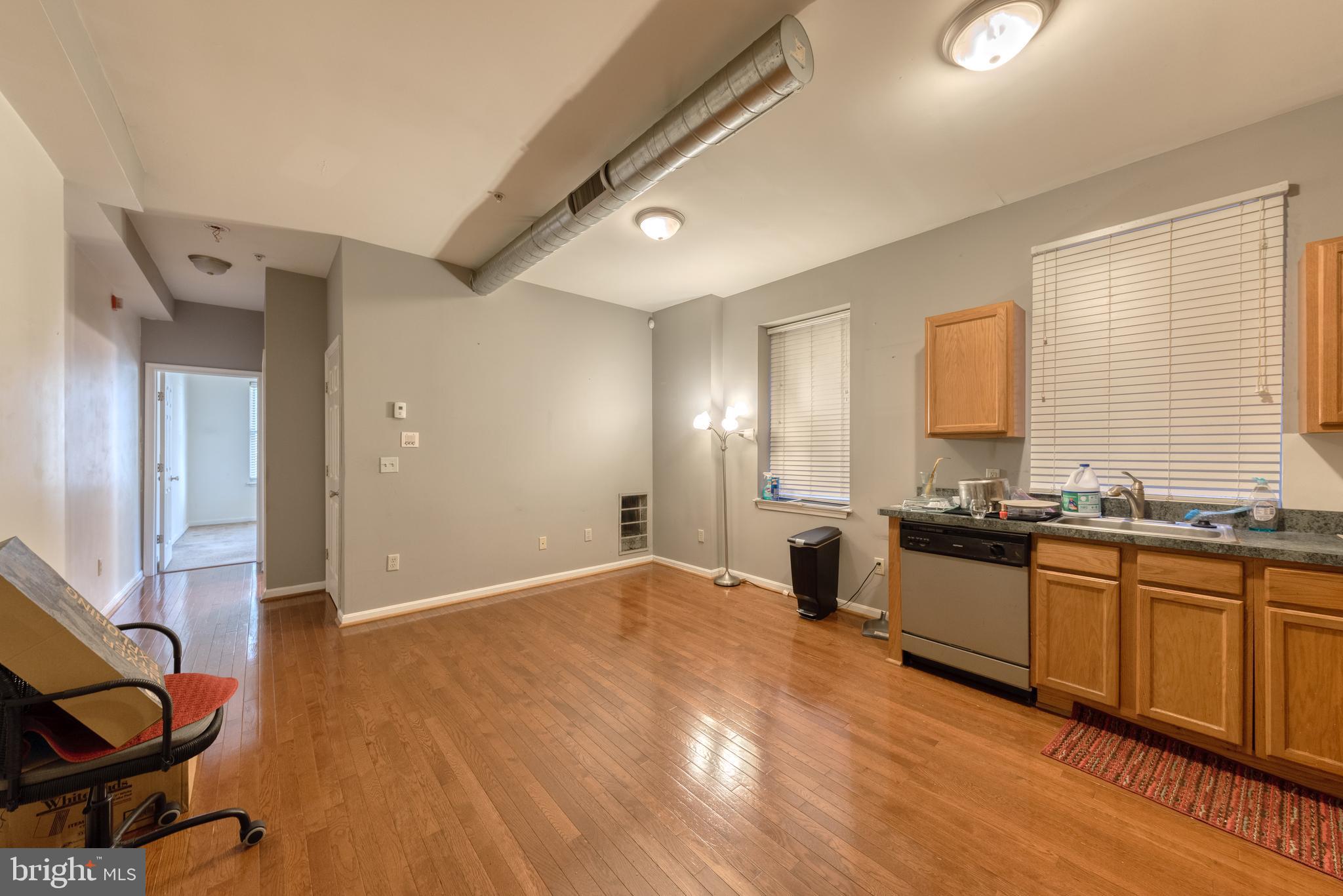 MOUNT VERNON PLACE HISTORIC DISTRICT - Residential Lease