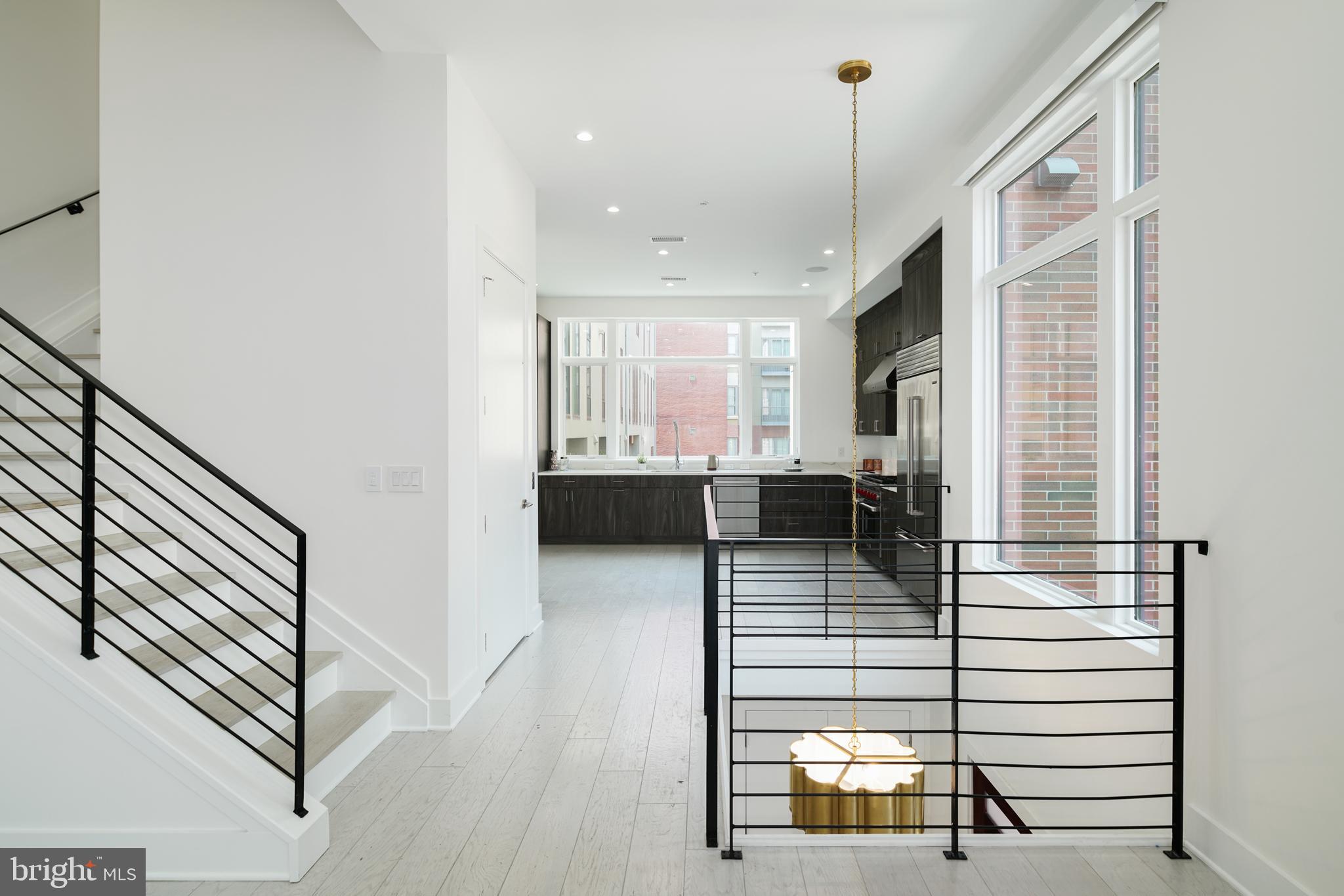 SOCIETY HILL - Residential
