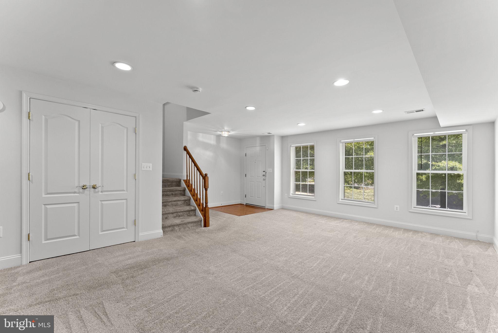SOUTH VILLAGE - Residential