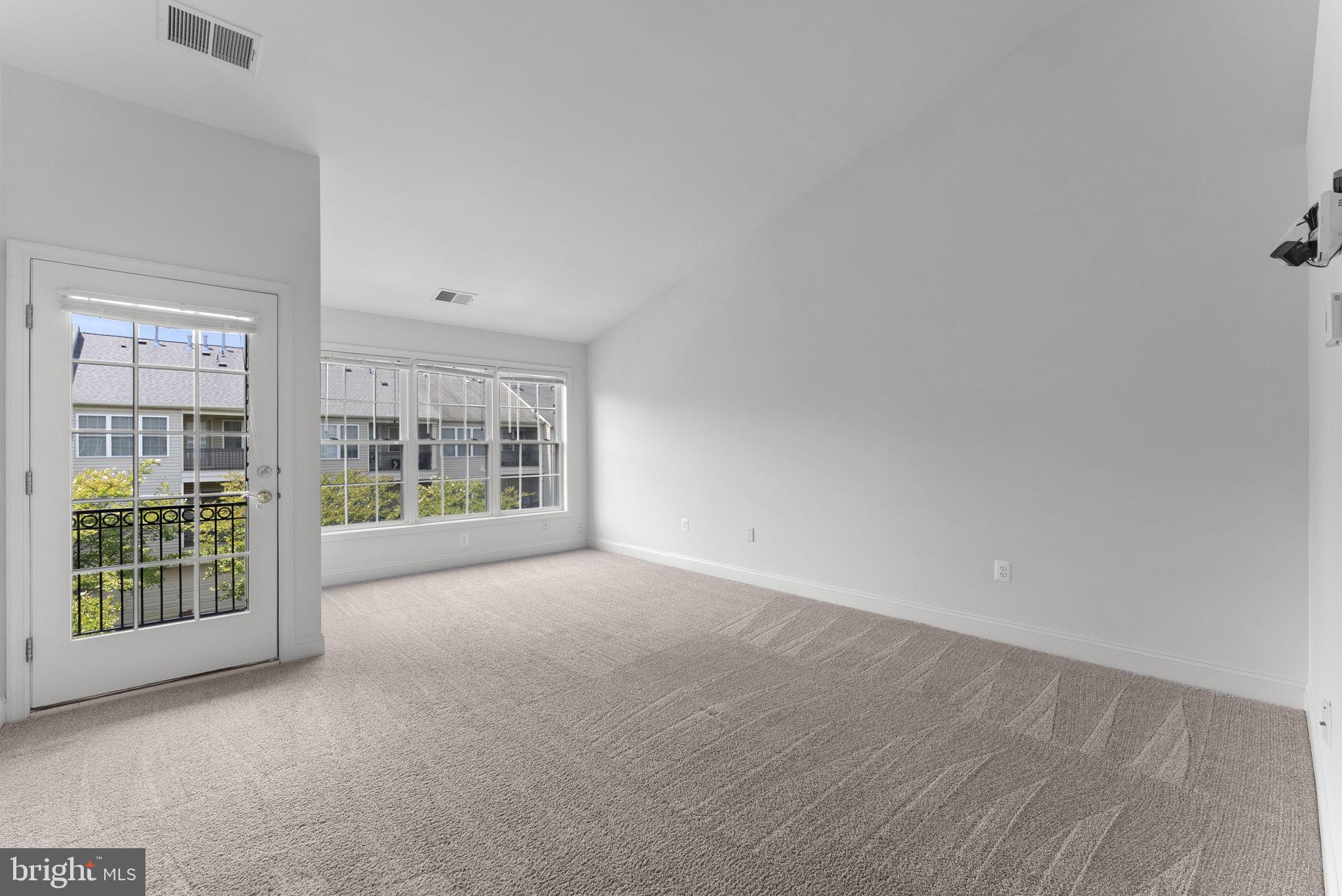 SOUTH VILLAGE - Residential