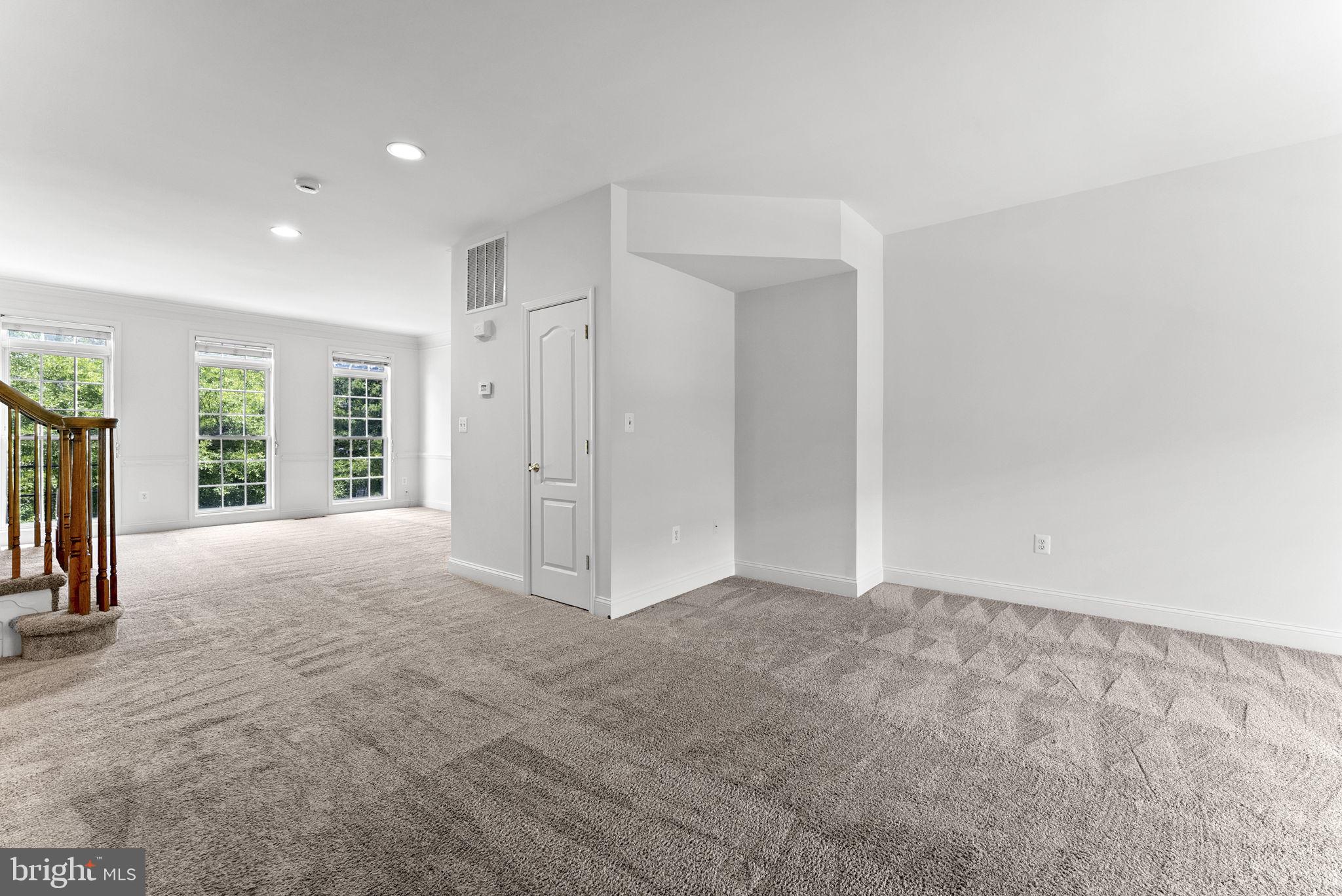 SOUTH VILLAGE - Residential