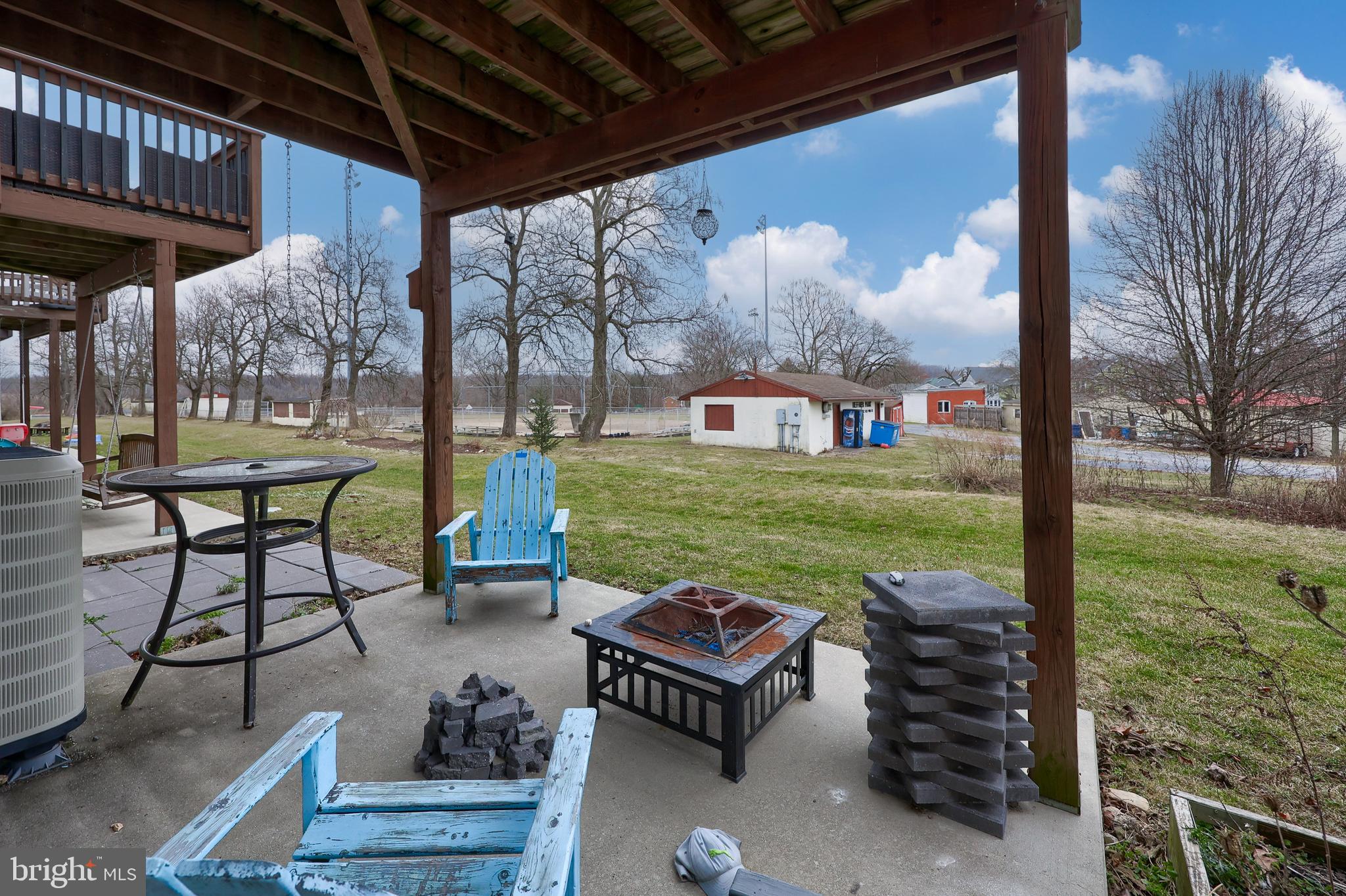 PARKSIDE TOWNHOMES - Residential