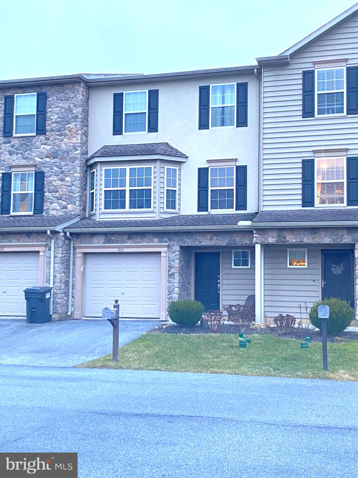 PARKSIDE TOWNHOMES - Residential
