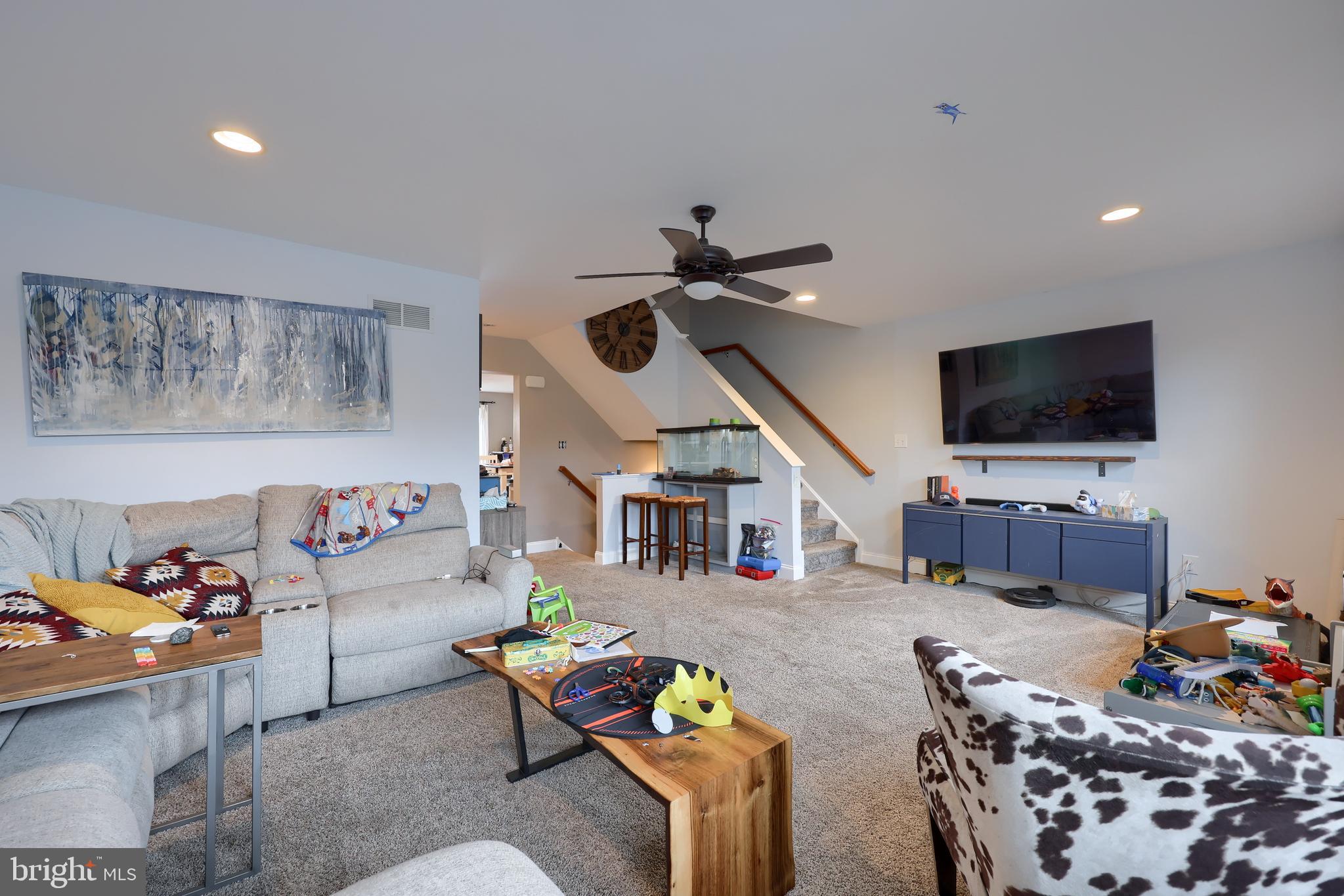 PARKSIDE TOWNHOMES - Residential
