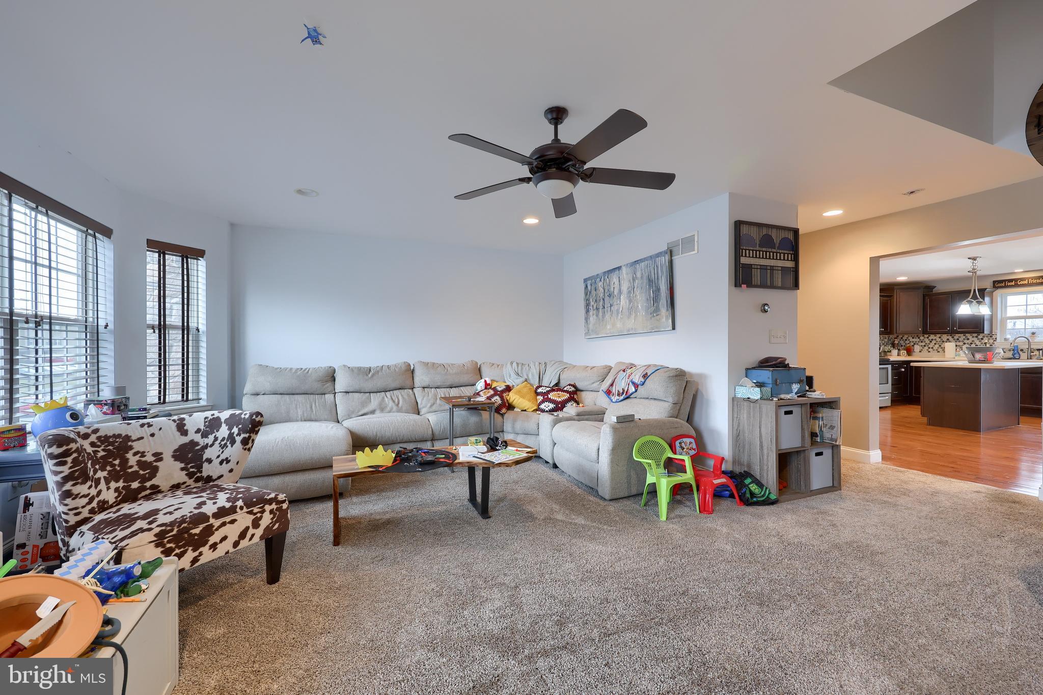 PARKSIDE TOWNHOMES - Residential