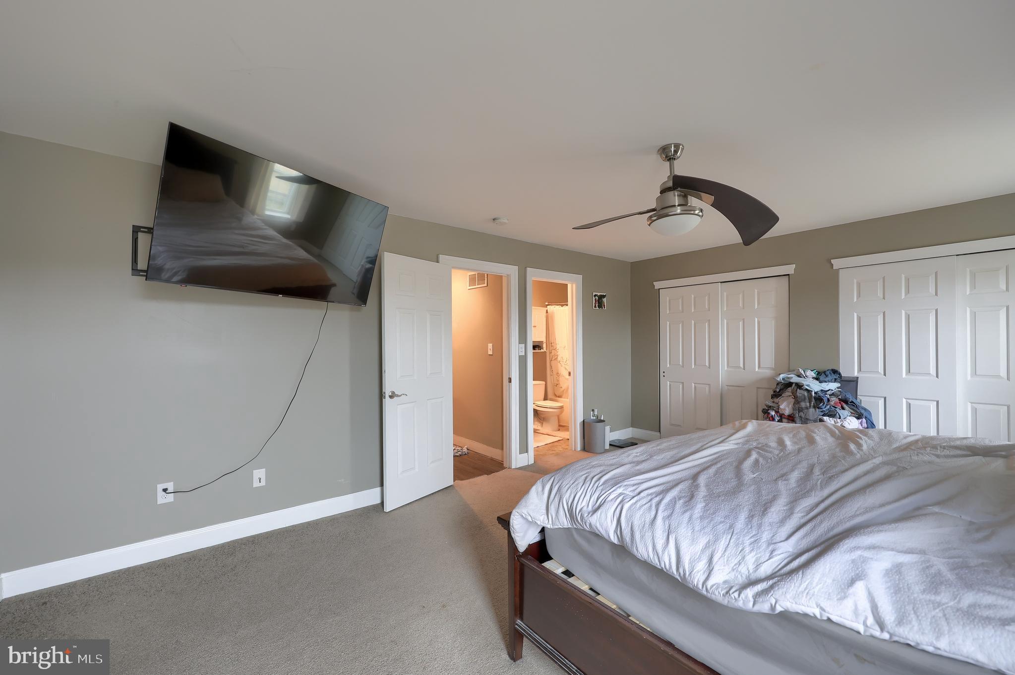 PARKSIDE TOWNHOMES - Residential