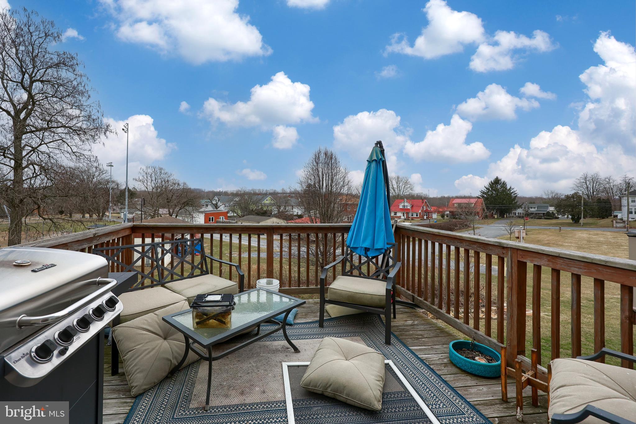 PARKSIDE TOWNHOMES - Residential
