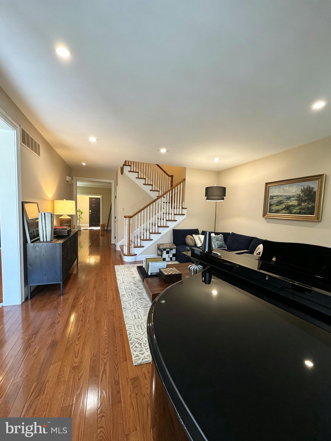 FOXCROFT OF BLUE B - Residential