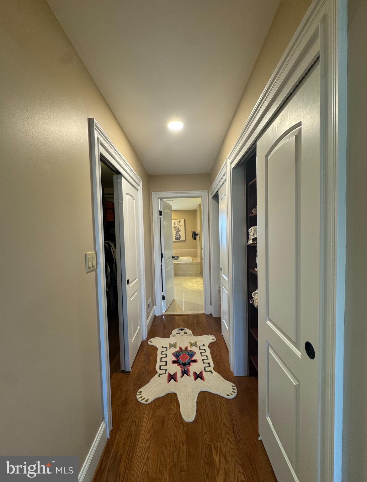 FOXCROFT OF BLUE B - Residential