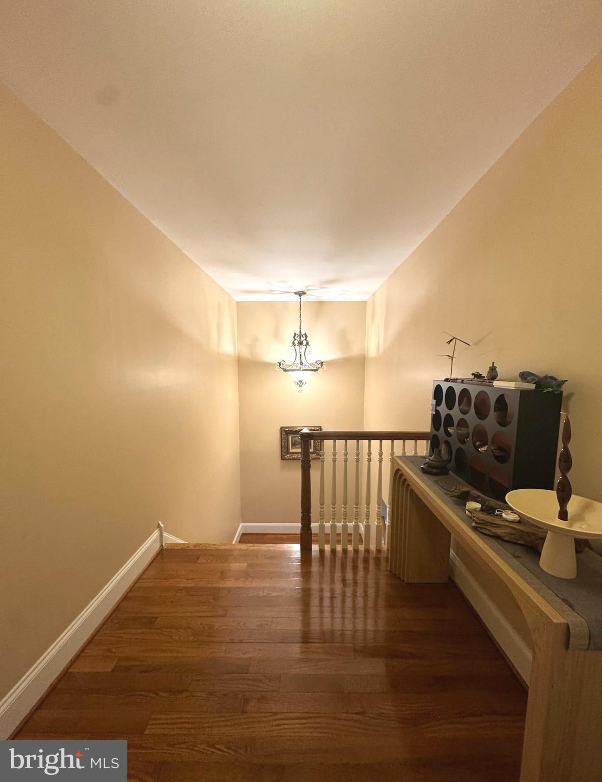 FOXCROFT OF BLUE B - Residential