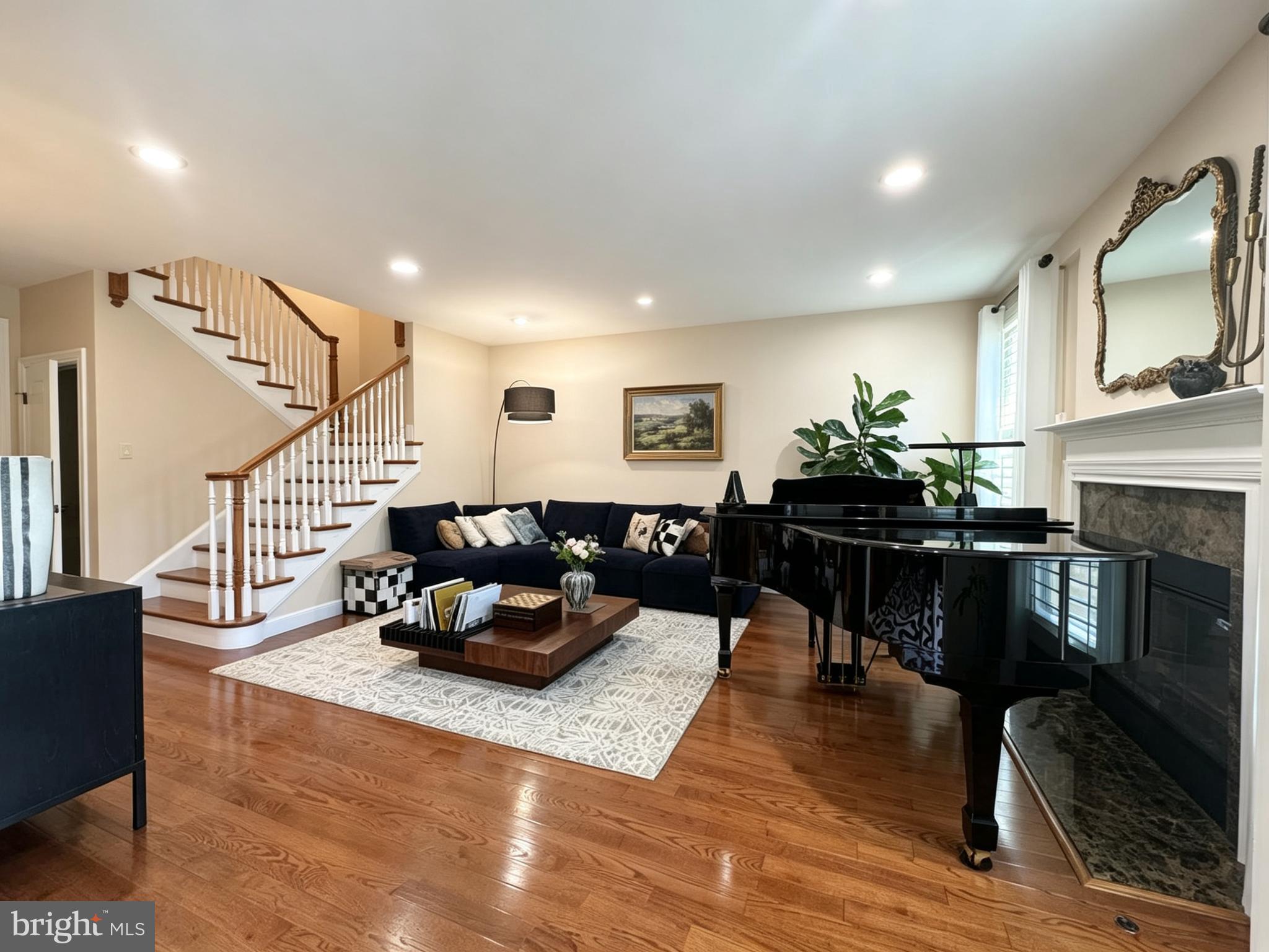 FOXCROFT OF BLUE B - Residential
