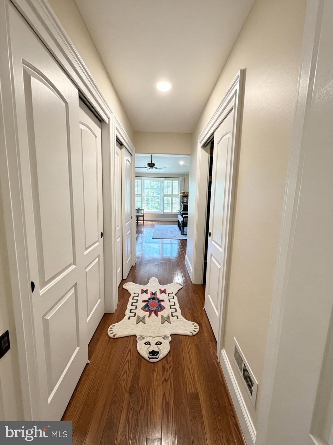 FOXCROFT OF BLUE B - Residential